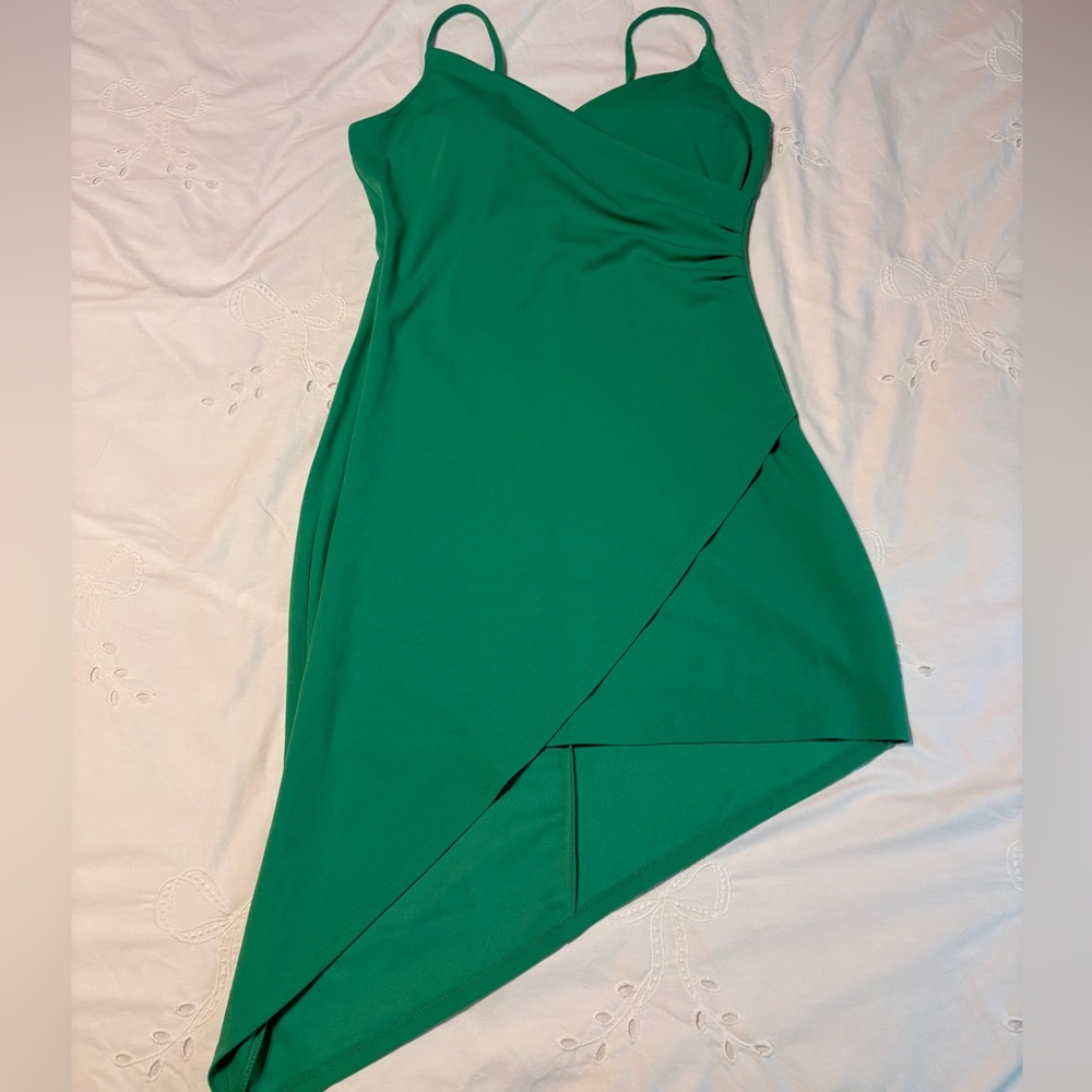 Planet Gold Green Asymmetrical Cocktail Dress